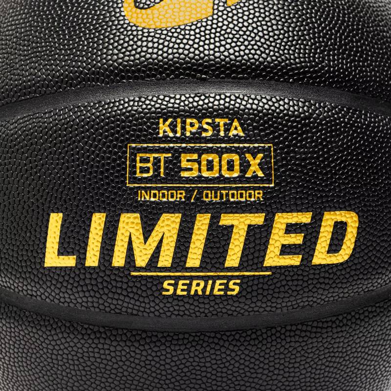 Ballon de basketball KIPSTA taille 7 GRIP MATCH BT500X - Noir or - Image 5