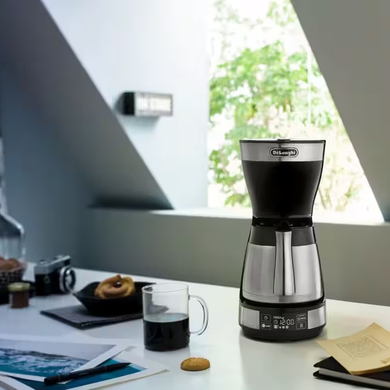 Cafetière à Filtre DELONGHI ICM16731 1200W 10 Tasses - Noir - Image 3