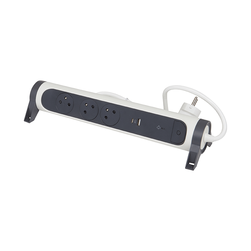 Multiprise LEGRAND 3*2P+T Parafoudre USB A+C 1.5M - Image 3