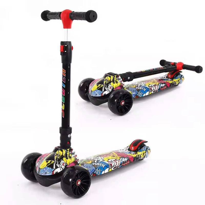 Trottinette SCOOTER Graffiti Enfant 2278 - 3 Roues LED - Multi Couleurs